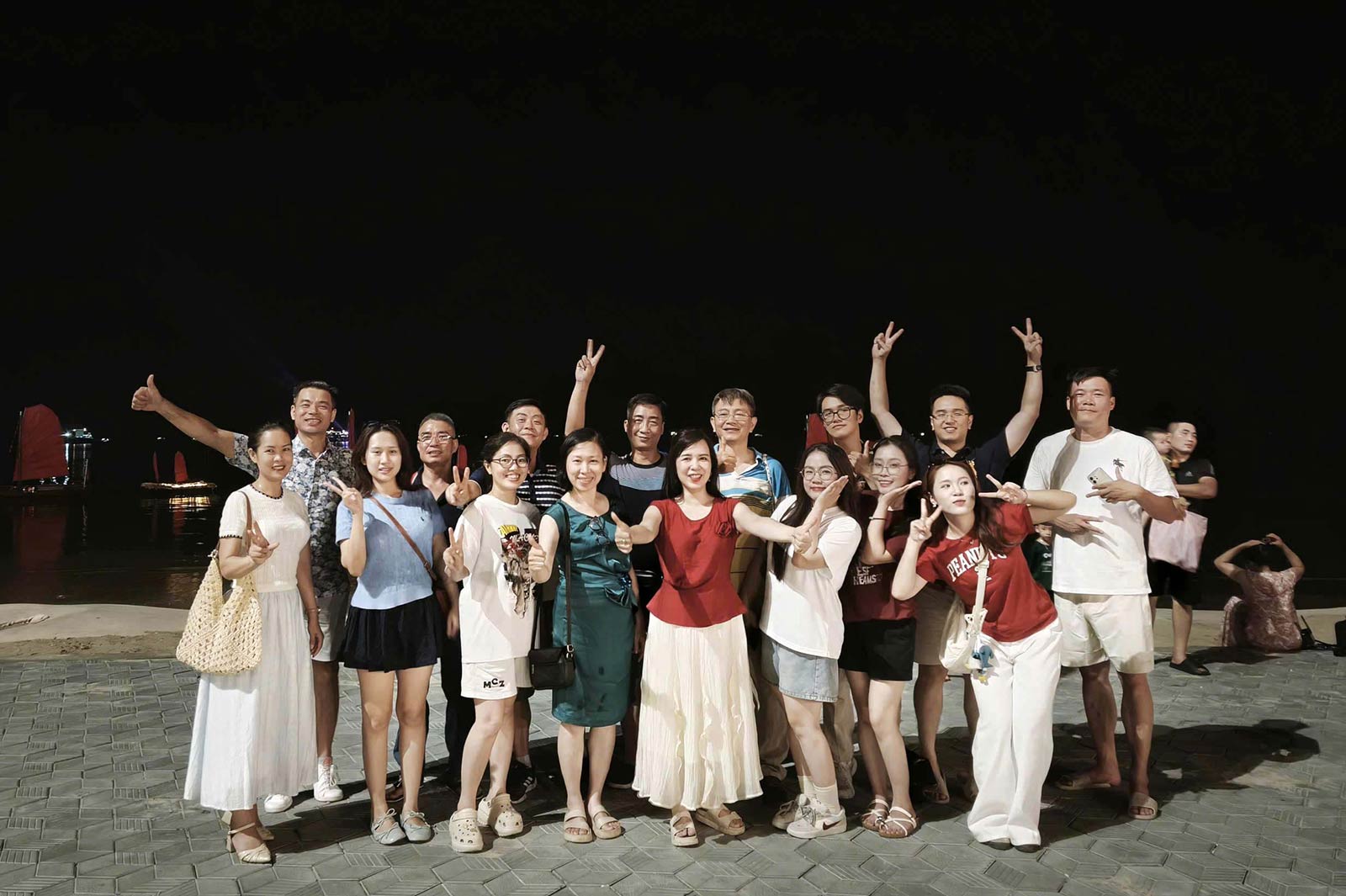 Hạ Long 2026: Kỳ nghỉ hè trong mơ | MICO GROUP Bứt phá vươn xa