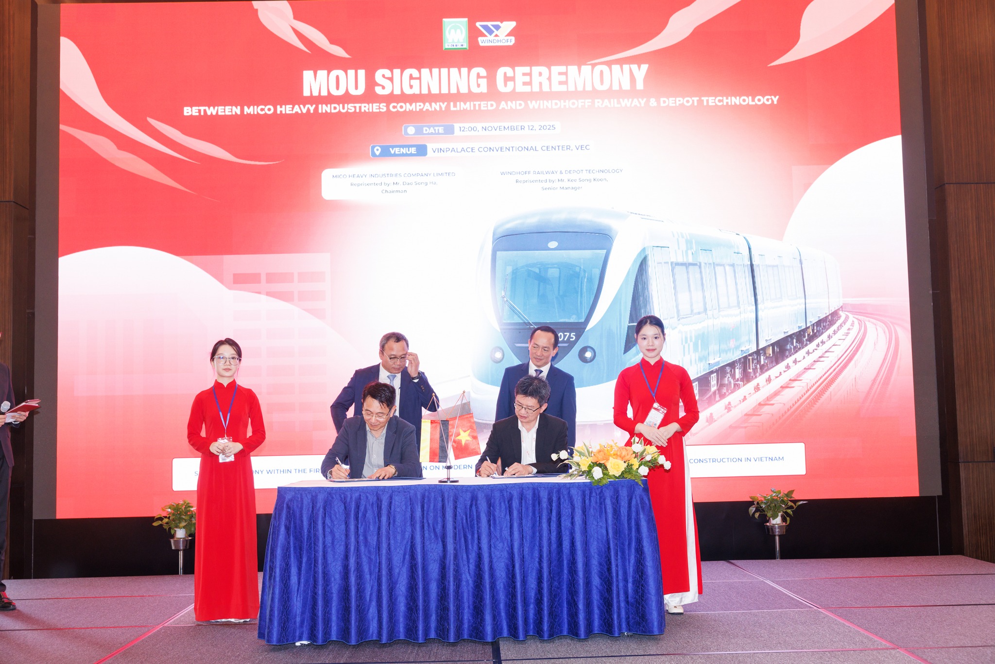 Đại diện MICO GROUP&nbsp; ông Đào Song Hà và WINDHOFF ông Kee Song Koon&nbsp;ký kết thỏa thuận hợp tác bền vững