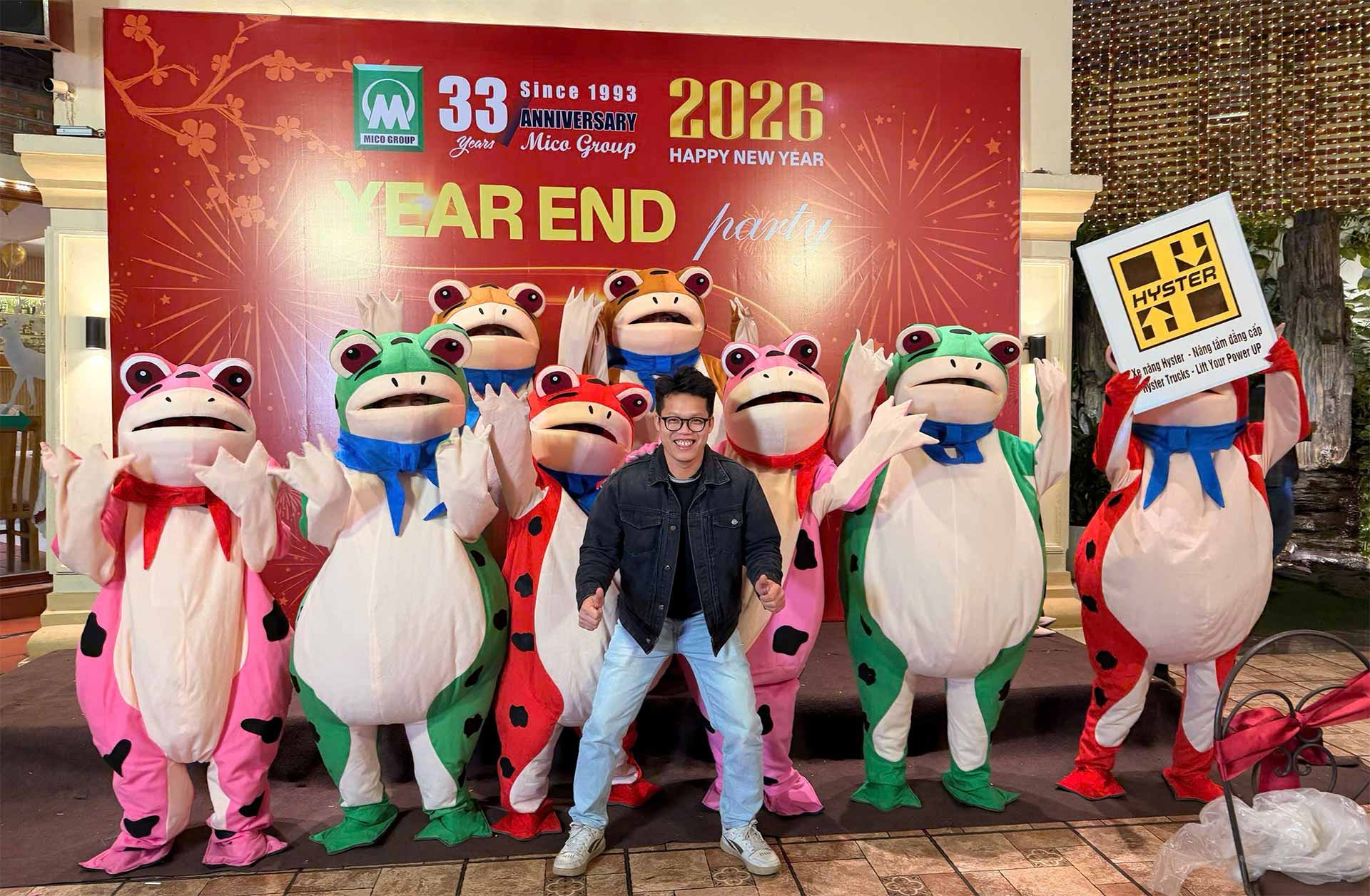 Cosplay Ếch | Đàn ếch nhảy múa vui nhộn đến từ MICO HYSTER